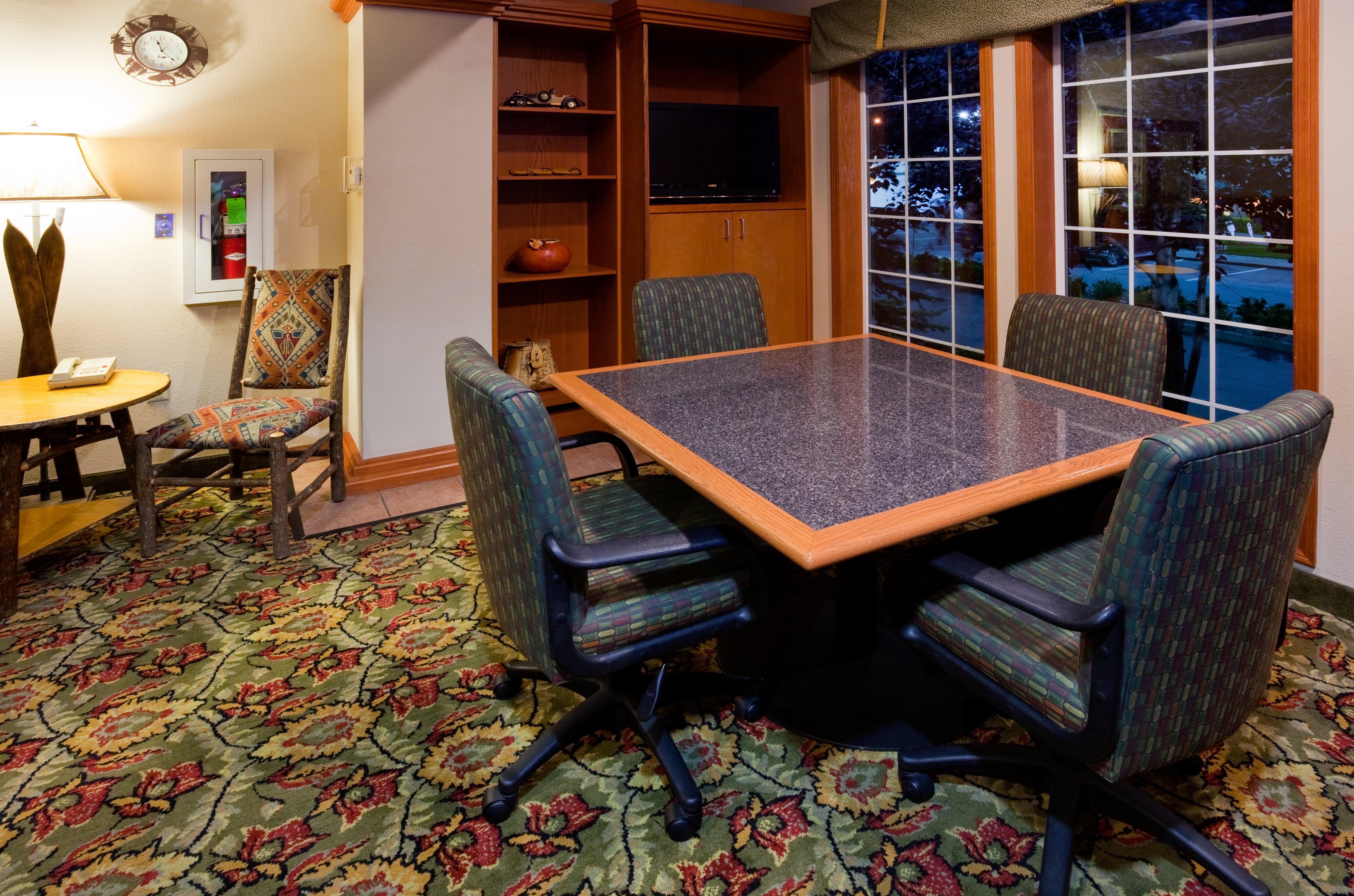 Wyndham Garden Anchorage Airport Hotel Buitenkant foto